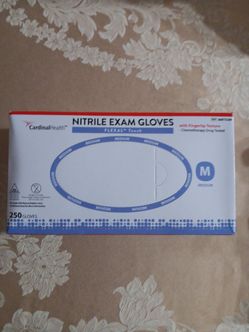 250 PCS -NITRILE EXAM GLOVED FLEXAL TOUCH  CHEMOTHETAPY DRUG TESTED SIZE M 250 PCS.