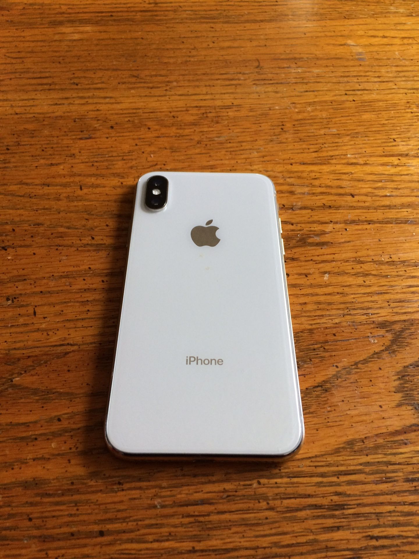 Att/cricket iPhone X 64gb $390 firm not negotiable, No trade