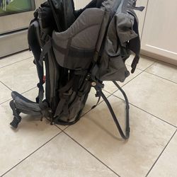 Clever Plus Hiking Carrier