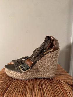 Steve Madden Olive Green Braided Espadrille Wedges size 8.5