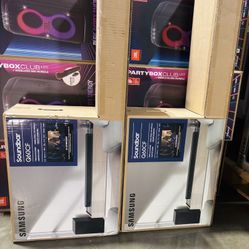 Samsung (HW-Q60CF) 3.1.2 Ch. Soundbar Home Theater ≠ 420 Watts, Dolby Atmos, Adaptive Audio