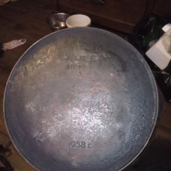 Vintage Wagnor Cast Iron Skillet 