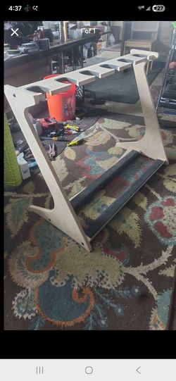 Rado 6 guitar stand, like new
