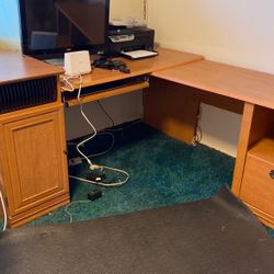 Desk Lots Of Space $50