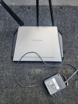 Netgear R7000 Nighthawk AC1900 Smart Wifi Router