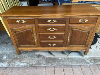 Drexel buffet side board french