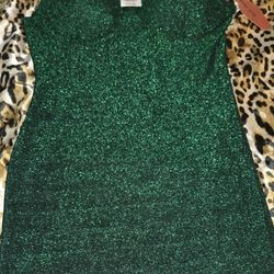 Green  ๐ Dress