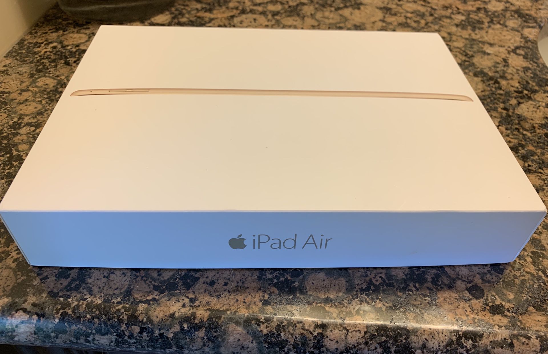 Apple IPad Air 2 with 64 Gigs
