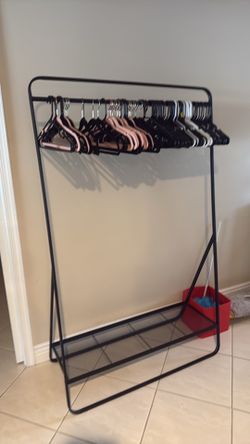 Metal Garment Rack Black
