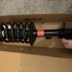 2014 Jeep Compass Front Struts (2)