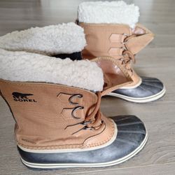 Sorel Winter Carnival Boots Womens 9 Brown Black Ripstop Lace Up Logo NL3483-224