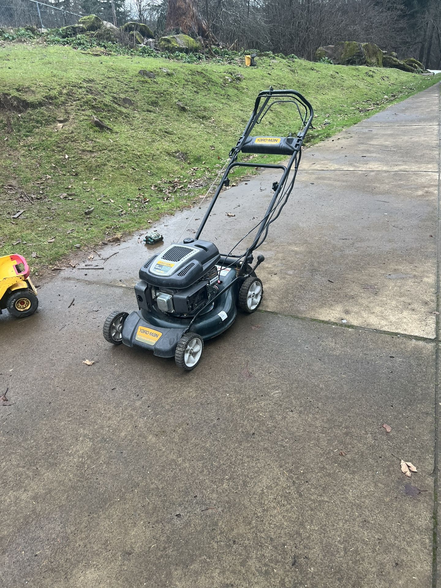 Yard Machines Mower Self Propelled