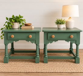 Broyhill nightstands/endtables