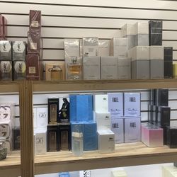 Perfume & Cologne 