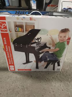 Kids grand piano new