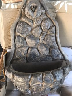 Hanging Wall fountain/w pump just $85 no more reductions