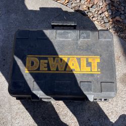 DEWALT 