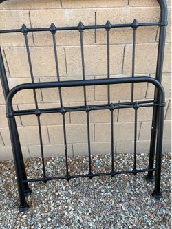 Twin Metal Platform Bed Frame