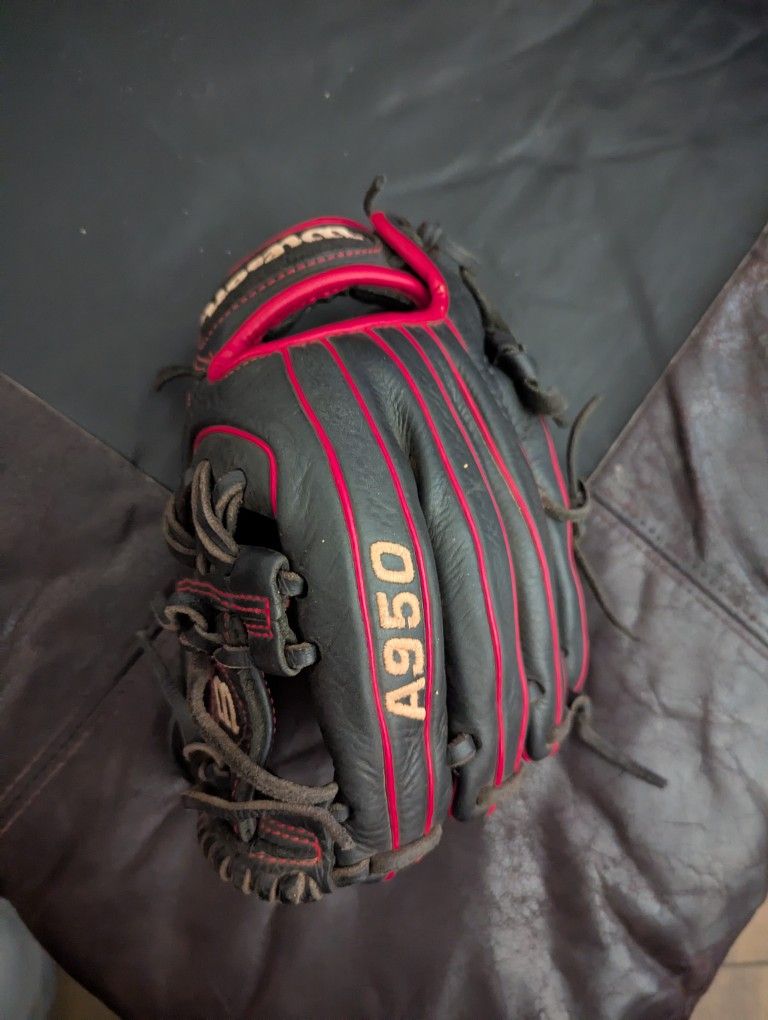 Wilson A950 Baseball Glove 11.5