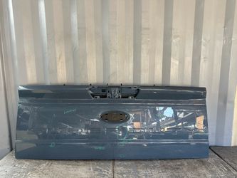 2023 2024 2025 FORD F250 F350 SUPER DUTY TAILGATE SHELL OEM