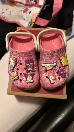 Hello Kitty Crocs C8 $25