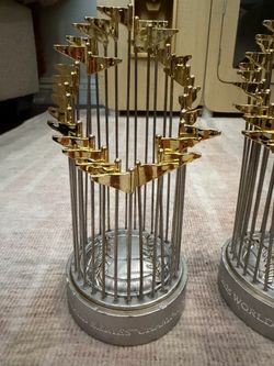 LA Dodgers 2025 World Series Trophy Replica 5/11/26 stadium giveaway NWOB.