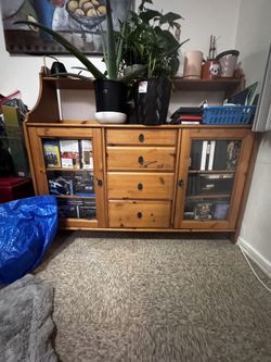 Solid Wood Furniture 