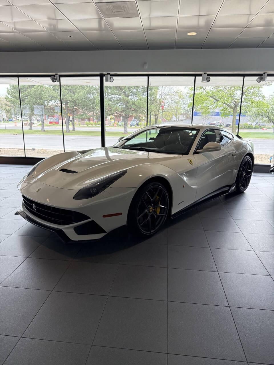 2016 Ferrari F12berlinetta