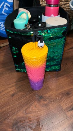 starbucks mugs and hydro flasks 