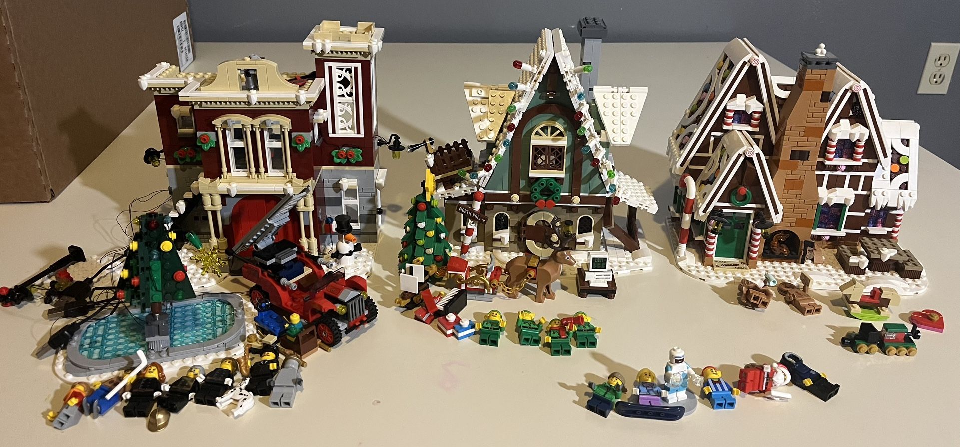 LEGO Lot 10263 Winter Village Fire Station 10267 Gingerbread House 10265 Elf Club House 