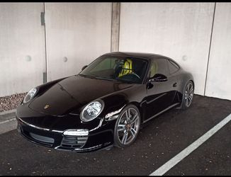 SPECIAL EDITION: 2012 Porsche 911 (997.2)
