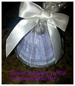 Ice Cream sundae bubble bar