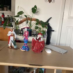 Day Of The Dead Figures 