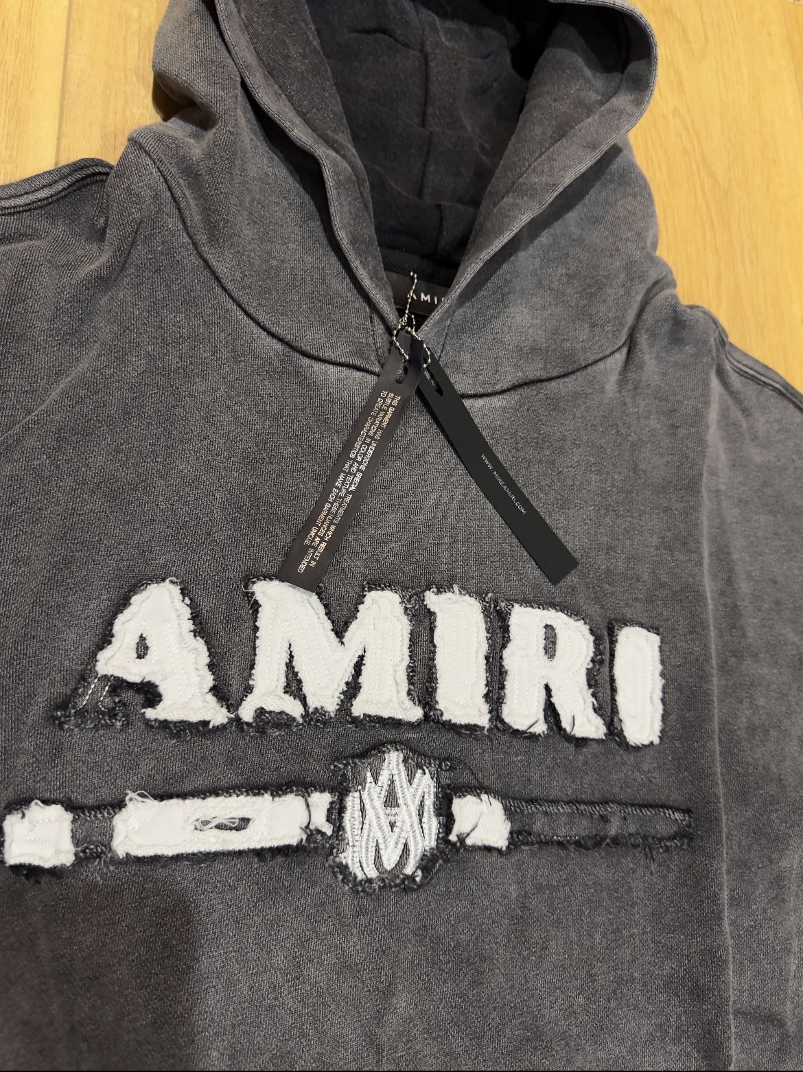 Amiri Distressed Logo Set