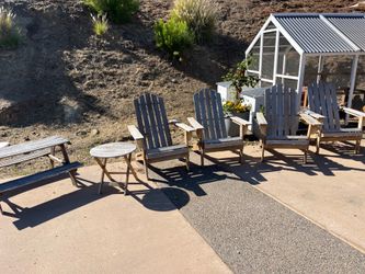 Free folding anirondak chairs, end tables and picnic table