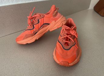 Adidas Ozweego Size 4.5 Youth (Size 6 Women’s)
