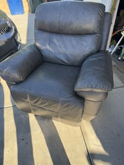 Leather recliner