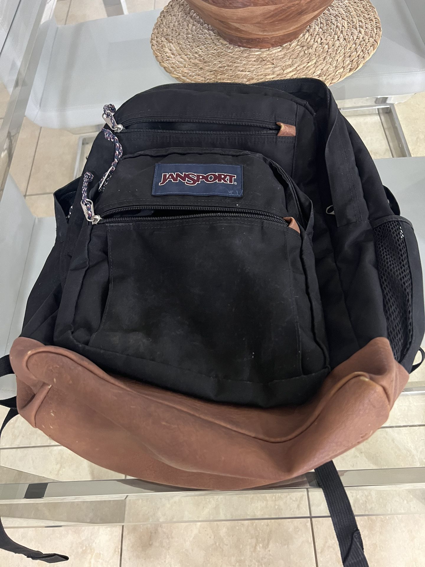 $5     Jansport Backpack