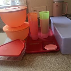 Tupperware 
