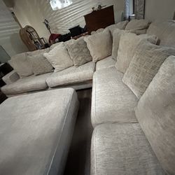 Sectional Sofa 3 Piece And Huge 50”x5 0”Ottoman Beige Color 