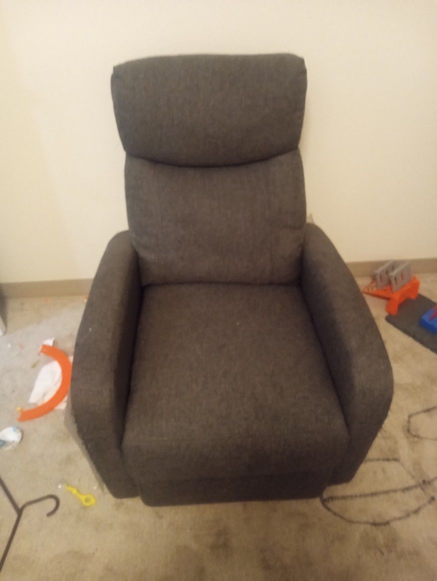 Fold Out Chair New 