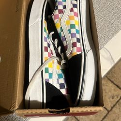 Vans size 6 women