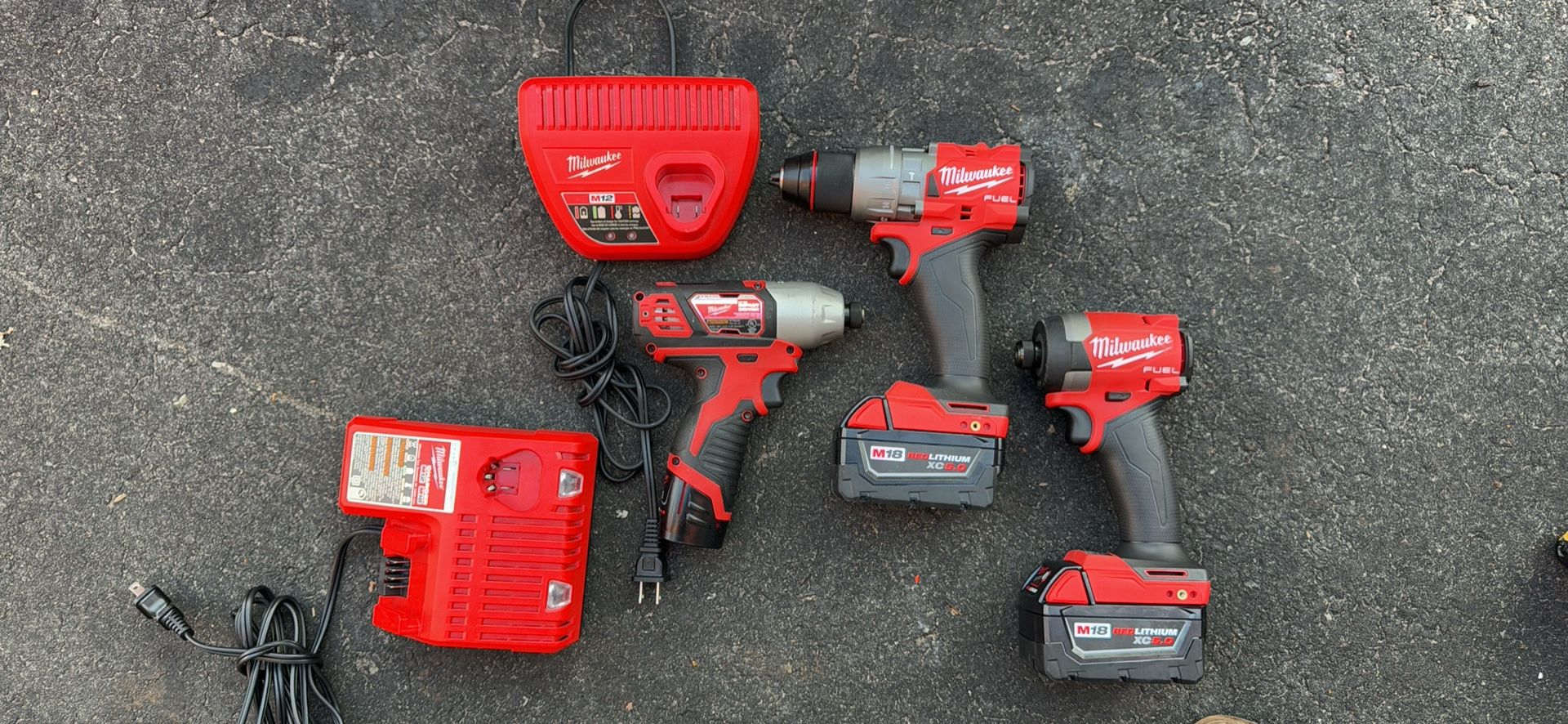 Milwaukee M18 Fuel 18v Brushless HammerDrill and Impact Driver and mini Impact Driver NEGOTIABLEâď¸