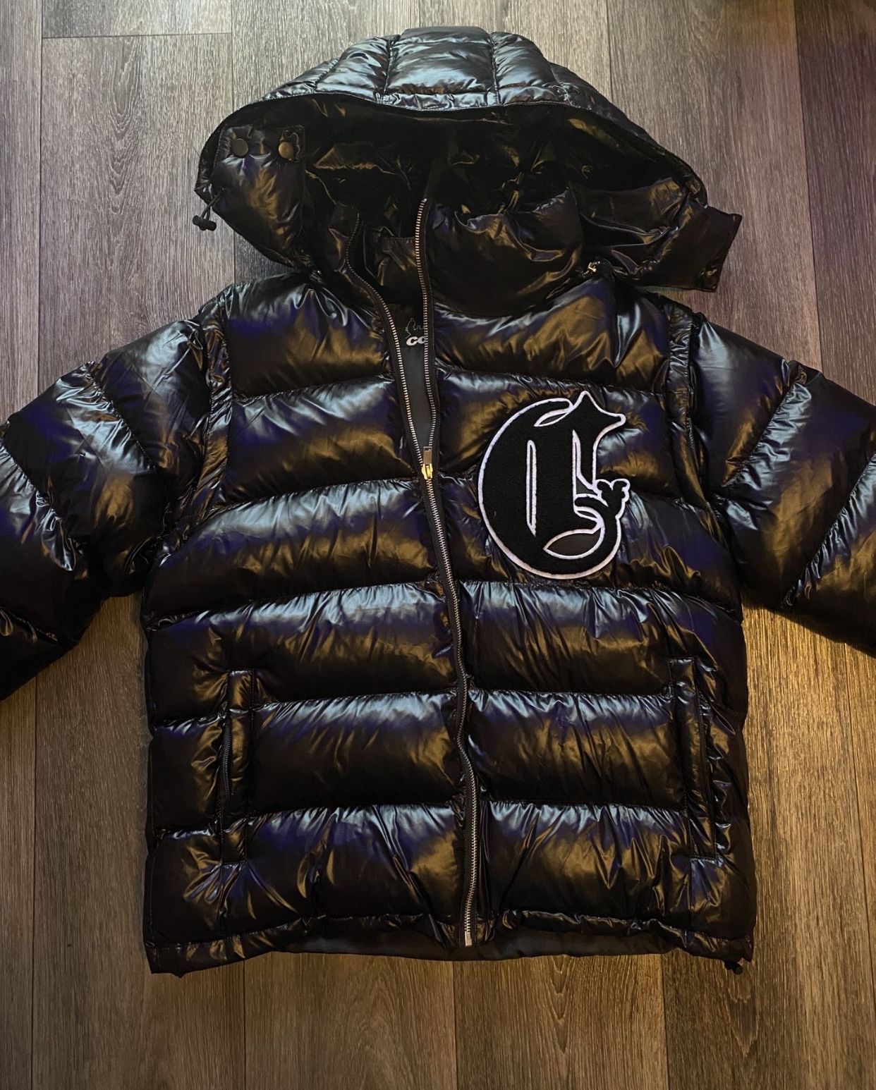 Corvine puffer jacket size small men