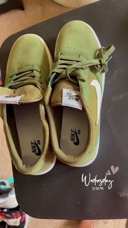 Men’s shoes