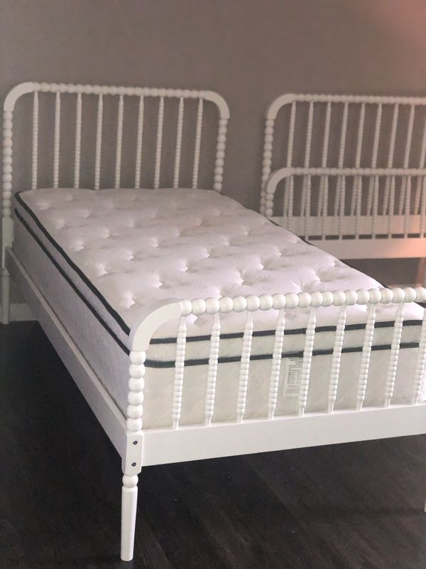 Brand New Jenny Lind Style Beds Twin Size In White And Black Brand New Jenny Lind Style Beds Twin Size In White And Black Available Only 249
