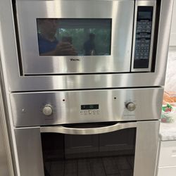 Viking Wall Oven And Built In Microwave
