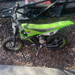 Razor Electric Dirt Bike 
