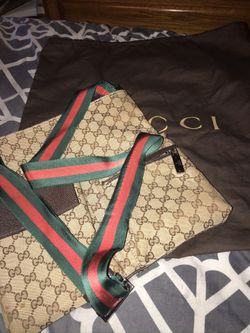Croosbody gucci bag real