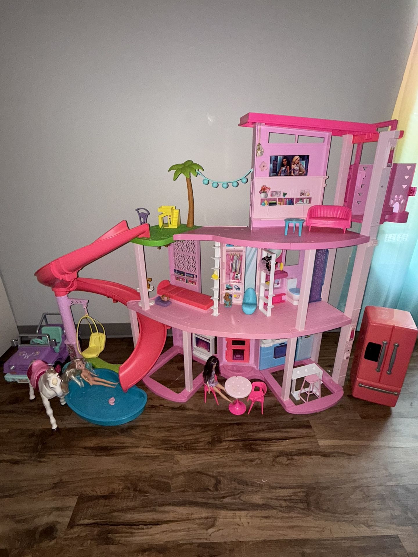 Casa De Barbie